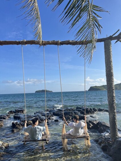 Phu Quoc Snorkeling and Sunset BBQ Explore Xuong Island May Rut Islands