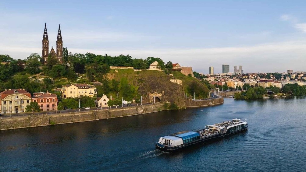 Prague: Vltava River Sightseeing Cruise