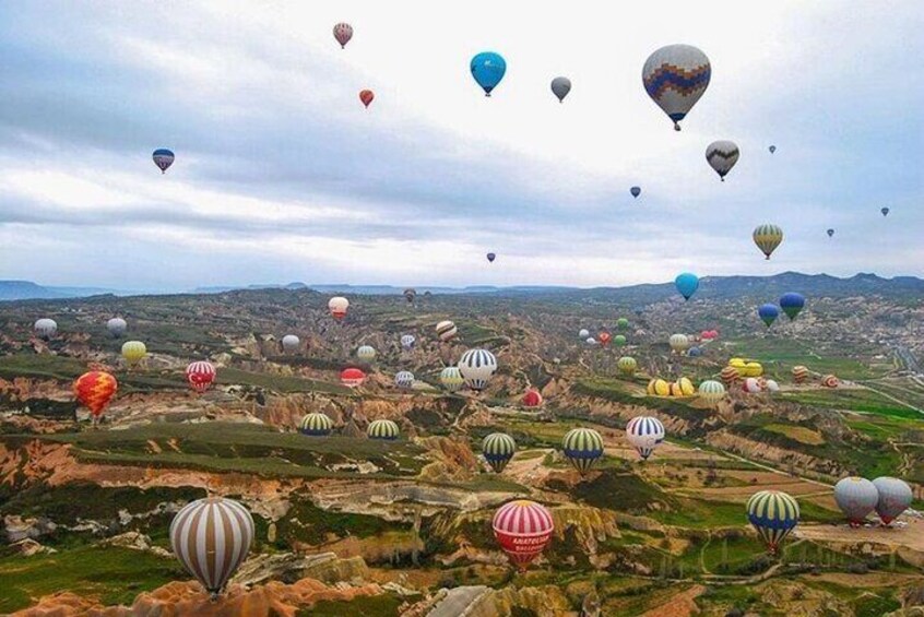 Cappadocia Sunrise Hot Air Balloon Watching Tour