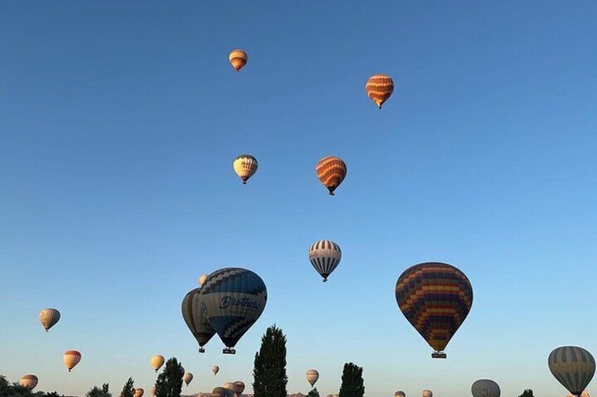 Cappadocia Sunrise Hot Air Balloon Watching Tour