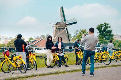 Amsterdam - en cykeltur Cykeltur till landsbygdens byar i Waterland Distric...