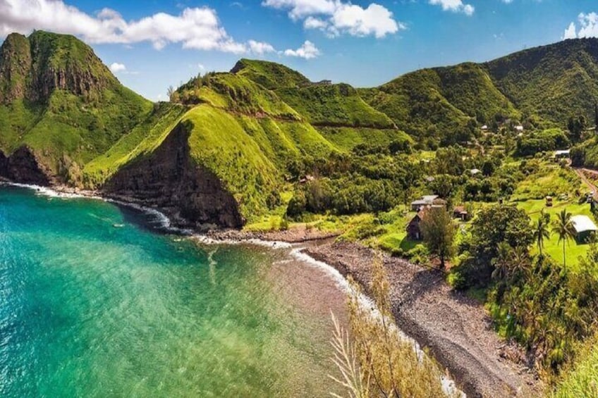 Kahakuloa Bay