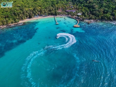 Phu Quoc svævebane og ø-eventyr Aquatopia snorkelbådtur