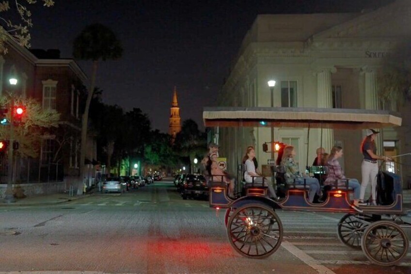 Charleston Haunted Horse and Carriage Evening Tour