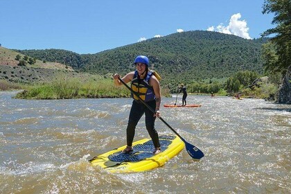 Stand-Up Paddleboard Half-Day Excursion from Kremmling