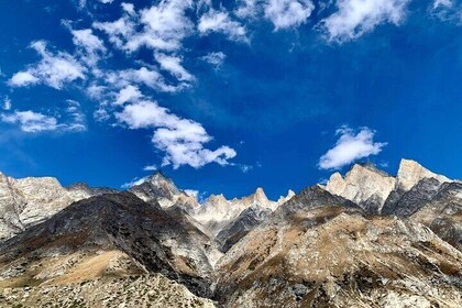 Gaumukh Tapovan - Trek to the source of Ganges