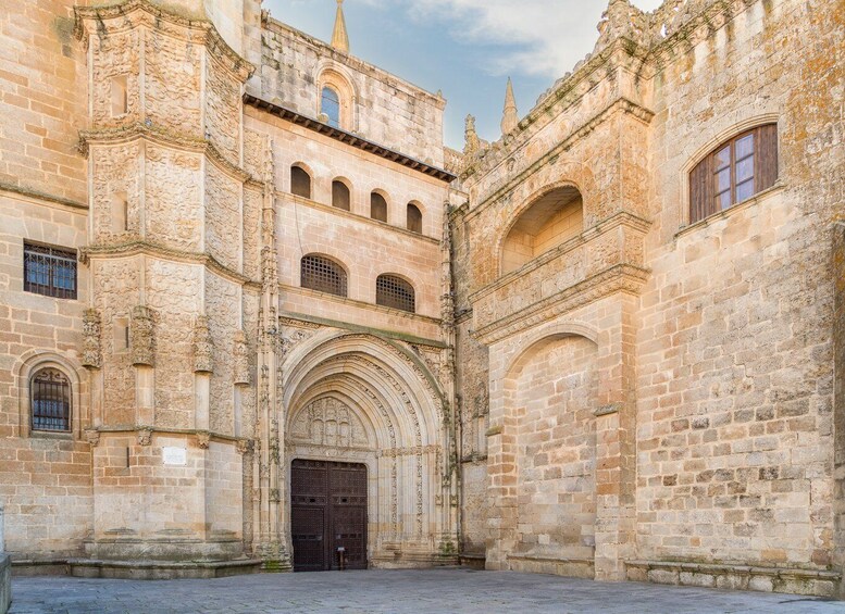 Picture 2 for Activity Coria: Cathedral of Coria Ticket Entrance