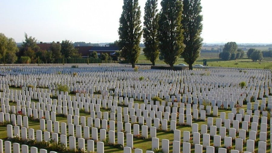 From Bruges: Great War Flanders Fields Minibus Tour w/Lunch