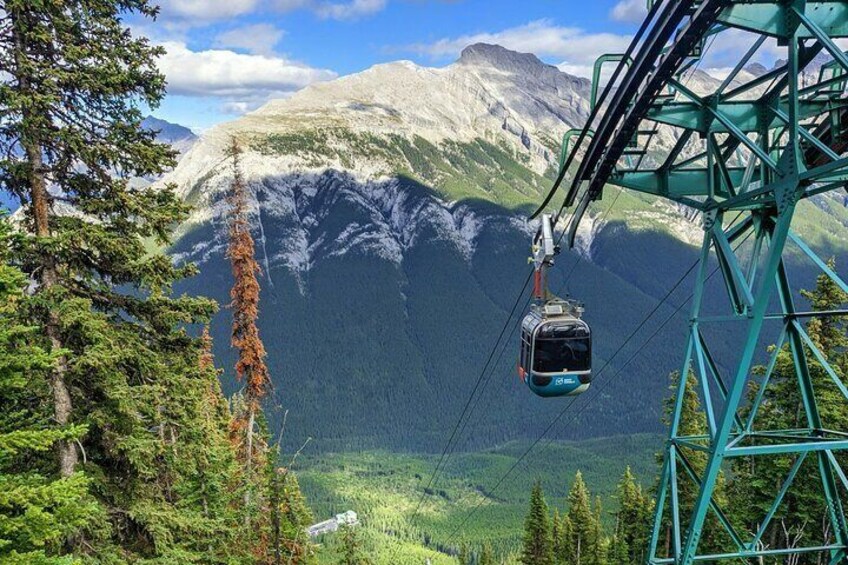 Day Tour to Banff Gondola Hot Springs Johnston Canyon