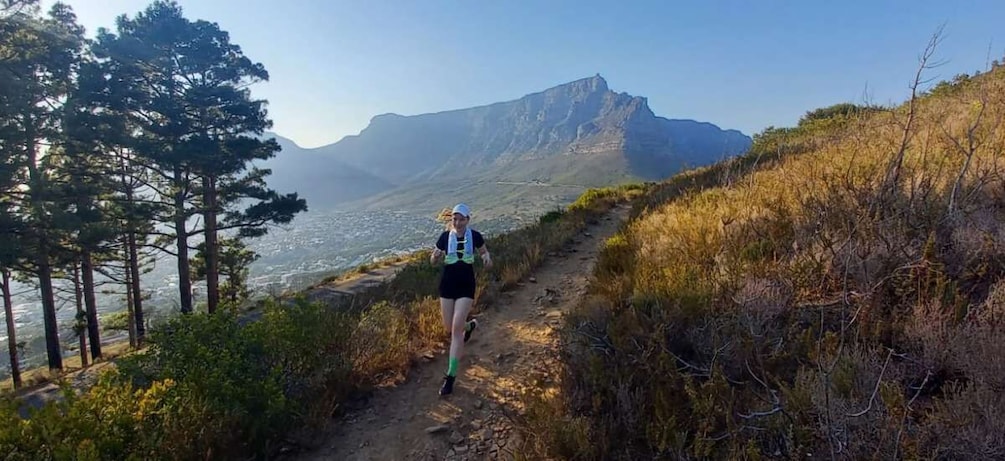 Picture 12 for Activity Cape Town: Lion's Head and Signal Hill Morning Trail Run