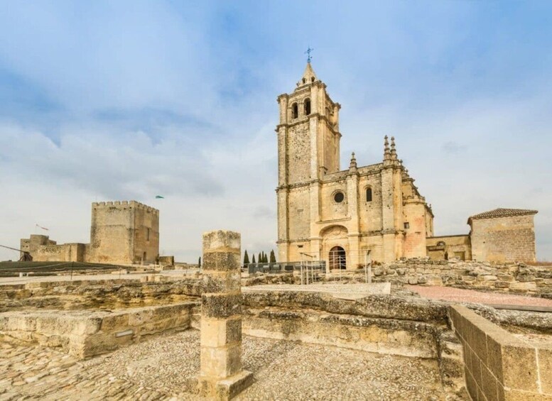 Alcalá la Real: La Mota Fortress Entrance Ticket