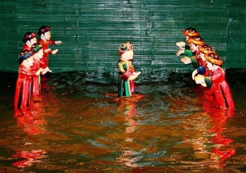 Ho Chi Minh City: Water Puppet Show and Dinner Cruise