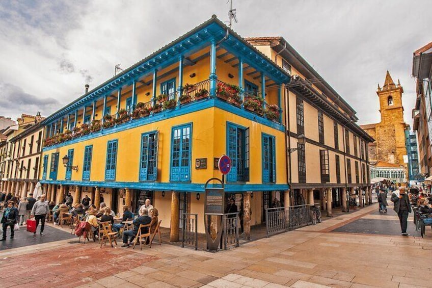 Guided tour of Oviedo