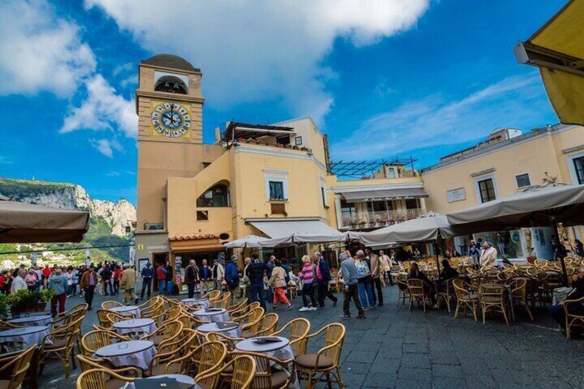 Tour of Capri and Anacapri with chairlift