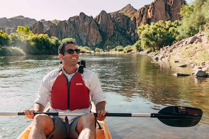 Phoenix: viaggio in kayak senza guida a Foxtail