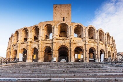 Visita guiada privada de medio día a Arles