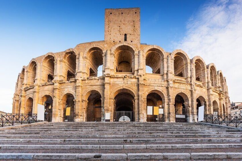 Half Day Private Guided Tour of Arles