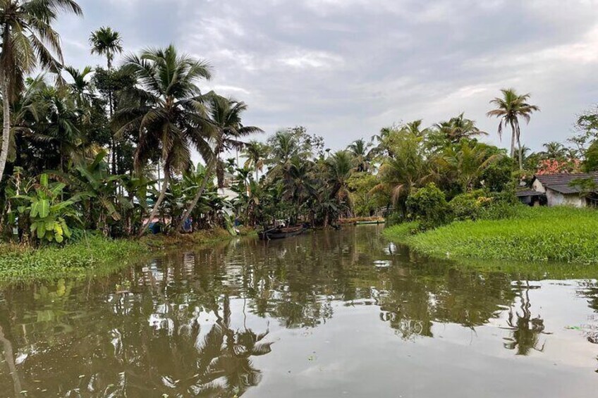 Shikara Boat Kuttanad Alappuzha Fantastic Boat Cruise