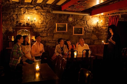 Edinburgh: Underground Vaults Avondspooktocht met Whisky