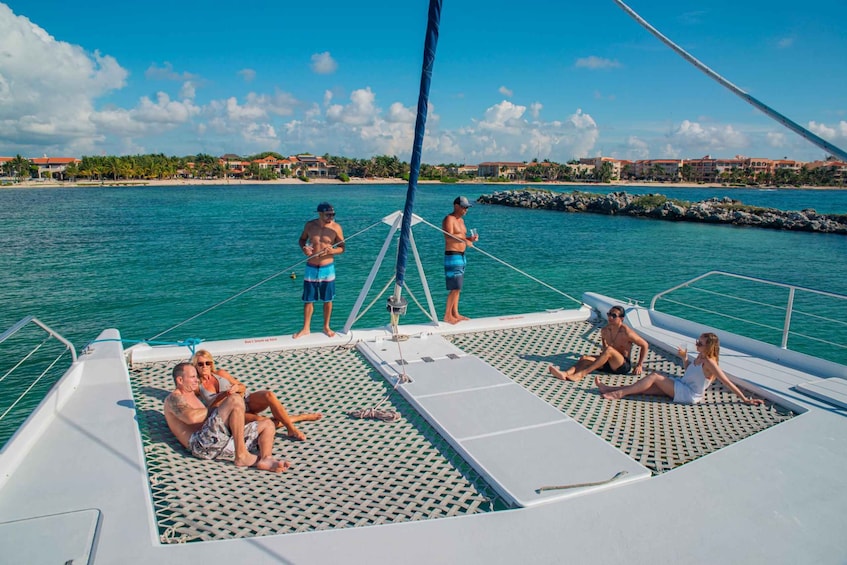 Picture 2 for Activity 4-Hour Luxury Catamaran Cruise from Puerto Aventuras