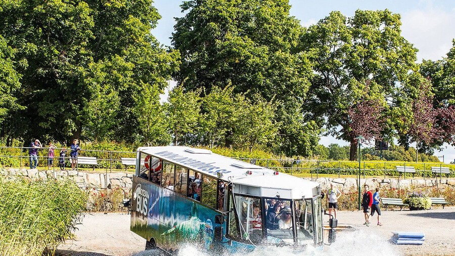 Stockholm: Land and Water Tour by Amphibious Bus