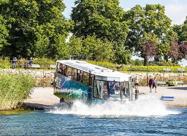 Stockholm: Land- und Wassertour mit dem Amphibienbus