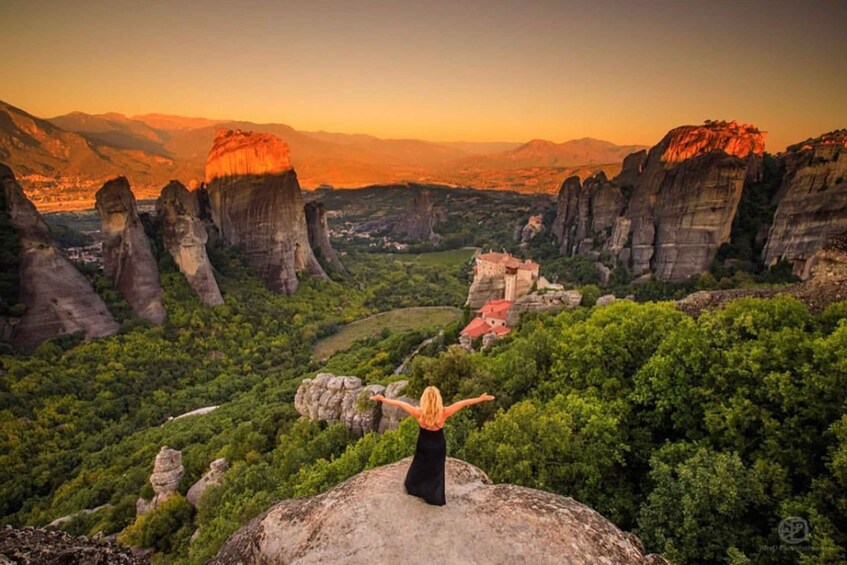 Picture 5 for Activity Kalabaka: Majestic Sunset Meteora Tour with a Local Guide