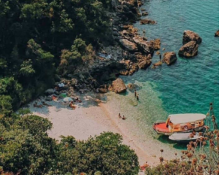 Ulcinj: Crystal Beach & Old Ulcinj Day Tour with Lunch