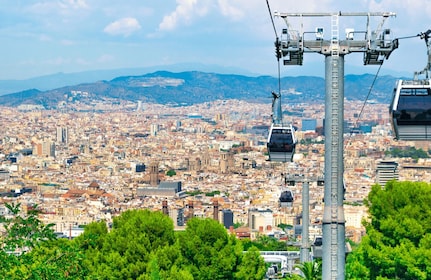 Barcelona: Montjuïc Cable Car Ticket with Audio Guide
