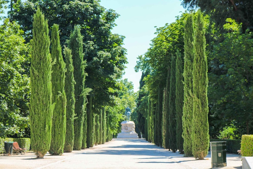 Picture 5 for Activity Madrid: El Retiro Park & City Sightseeing Audio Tour