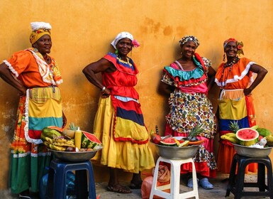 Cartagena : Street Food Tour