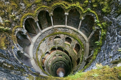 Sintra: Sintra: Quinta da Regaleira E-lippu ja ääniopas.