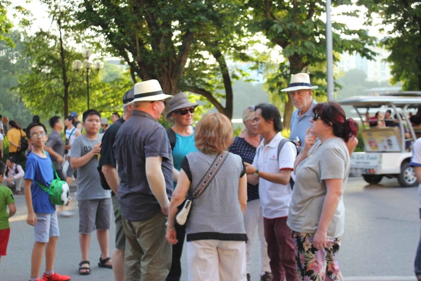 Hanoi Highlights: Full-Day Small Group City Tour with Lunch