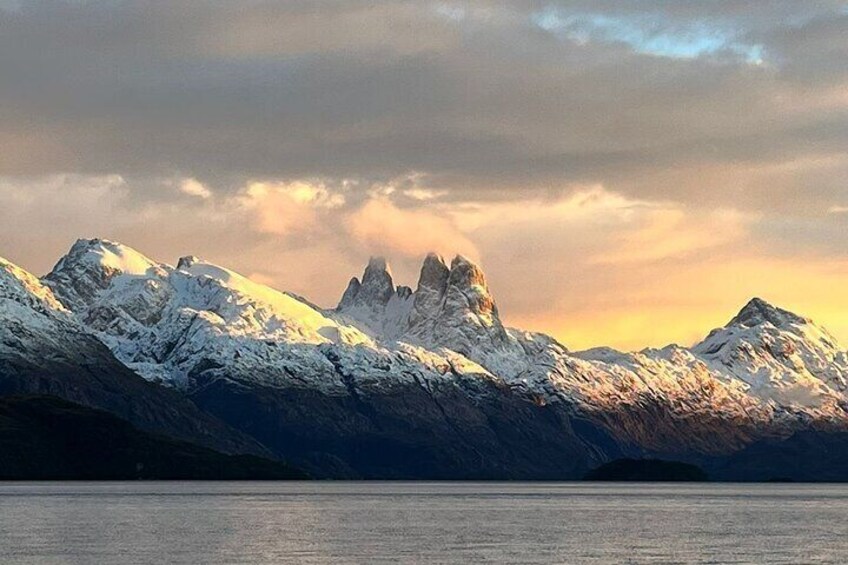 Mountain Fjord Navigation