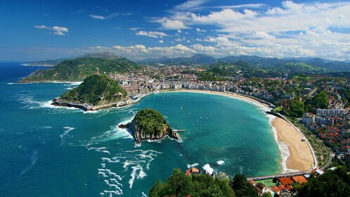 Desde Bilbao: Loyola, Getaria, Zarauz y San Sebastián Tour