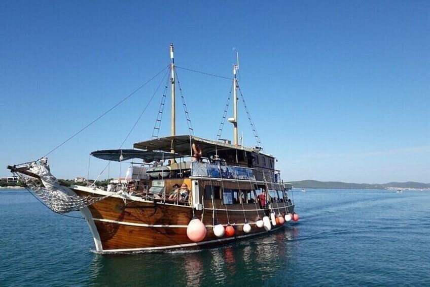 Boat Sveti Ante