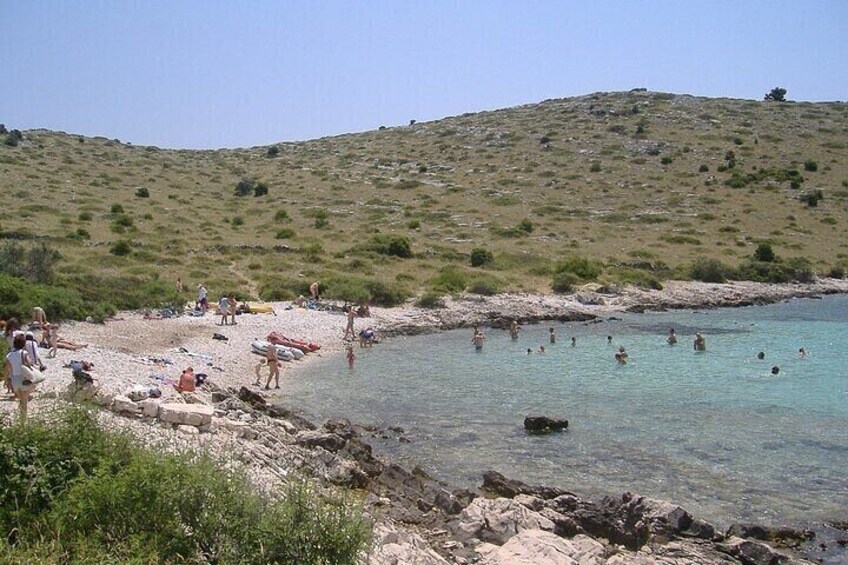 Lojena beach