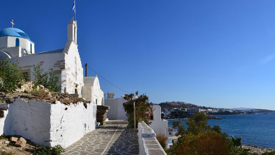 Paros & Antiparos Islands French tour including lunch