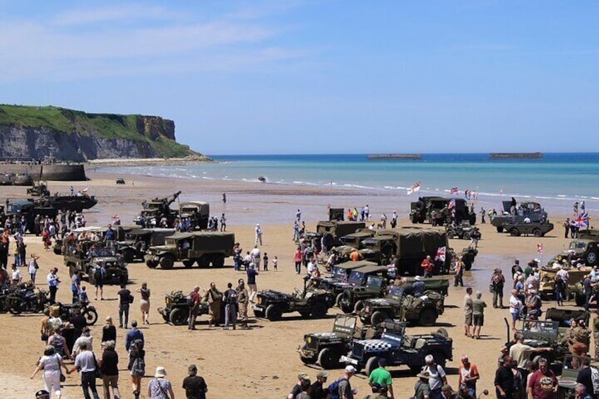 Private tour Mont St Michel and Normandy 2 days departure from Paris