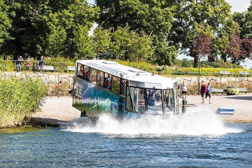 Ocean Bus - Sightseeing with a Splash