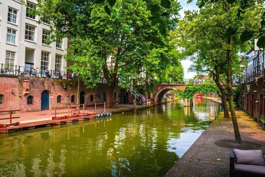 2 Hours Utrecht Family Walking Tour