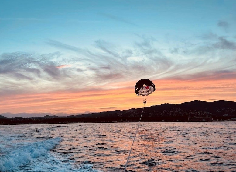 Picture 3 for Activity Parasailing in couple, family and friends in Cannes