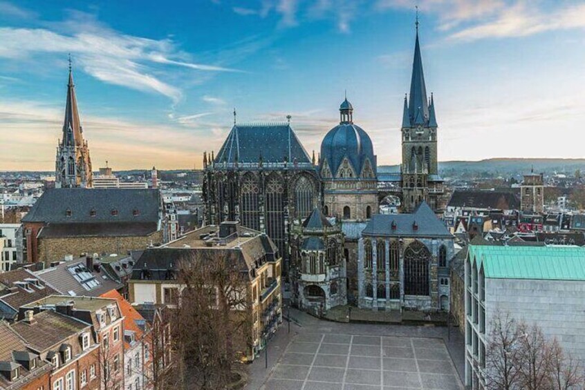 5 Hours Cologne to Aachen Train Tour in Germany