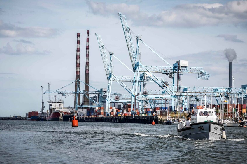 Picture 5 for Activity Dublin: Old Liffey Ferry Guided Tour