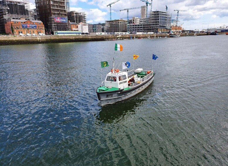 Dublin: Old Liffey Ferry Guided Tour