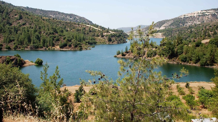 Paphos: Troodos-Kykkos Land Rover Treasure Jeep Safari