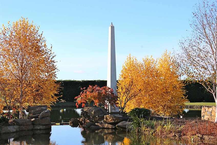 Picture 4 for Activity Oberon: Mayfield Garden, seasonal garden, open year-round