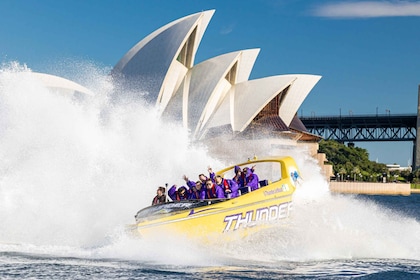 Sydneyn satama: 45-minuuttinen äärimmäinen adrenaliiniryöstöretki