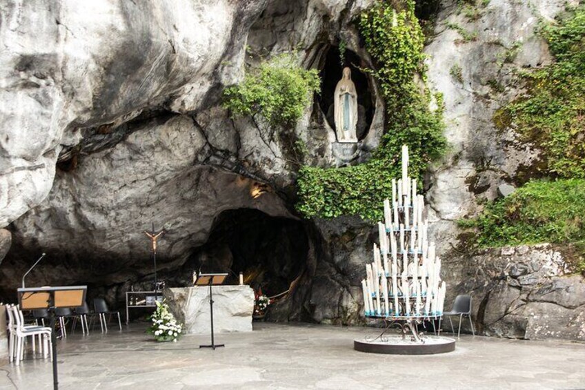 Half Day Private Tour of Lourdes