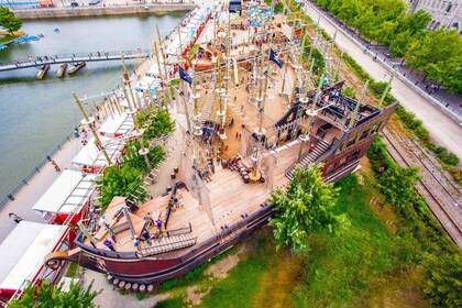 Montreal: Voiles En Voiles Aerial Park Admission Ticket